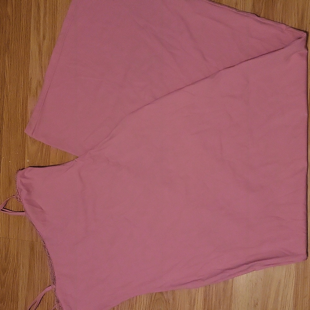 Finesse Pink Lace-Trimmed Garment